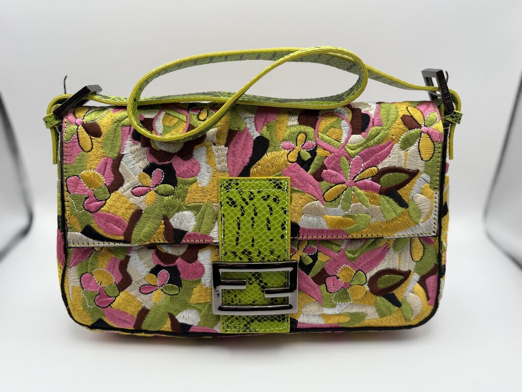 Fendi Pochette