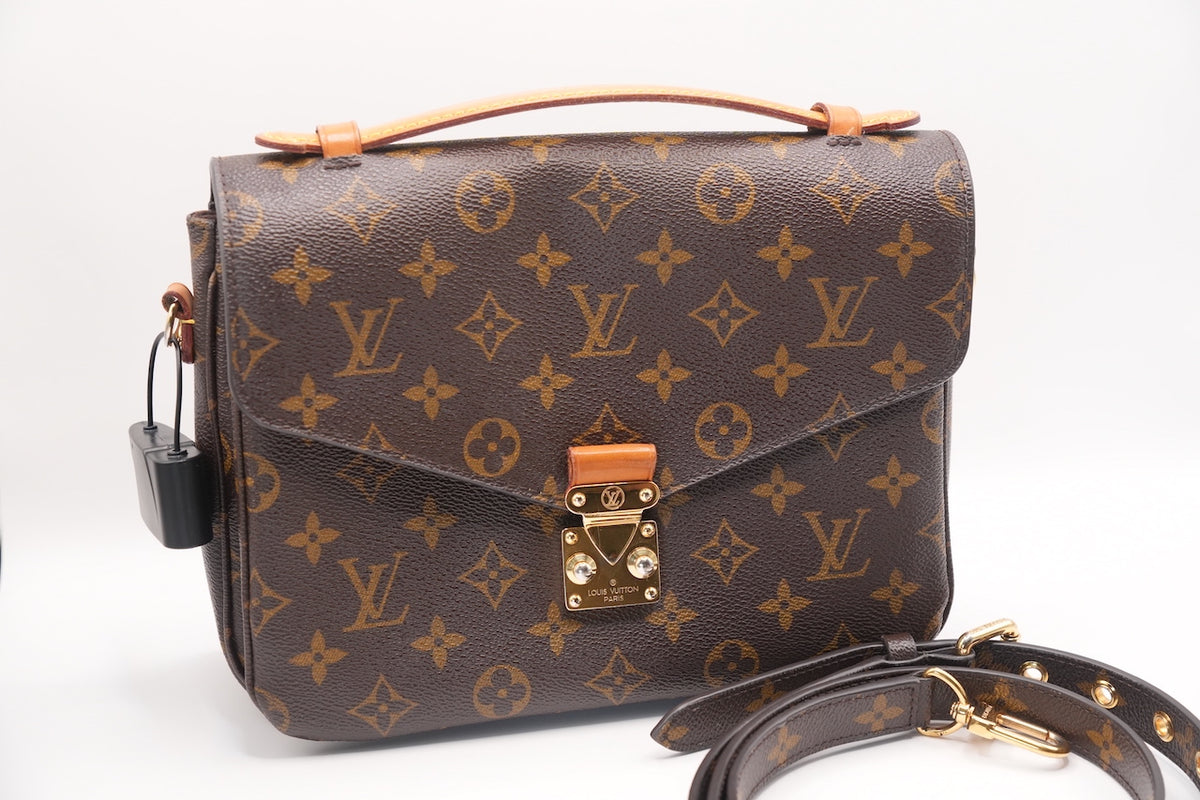 Louis Vuitton Monogram Pochette Metis