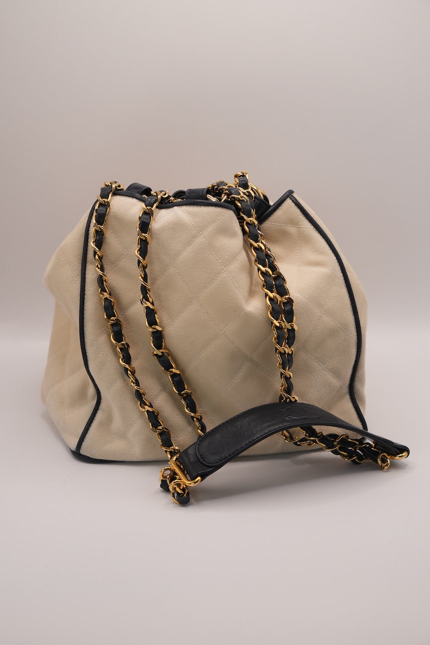 Rare Chanel Drawstring Chain Shoulder Bag
