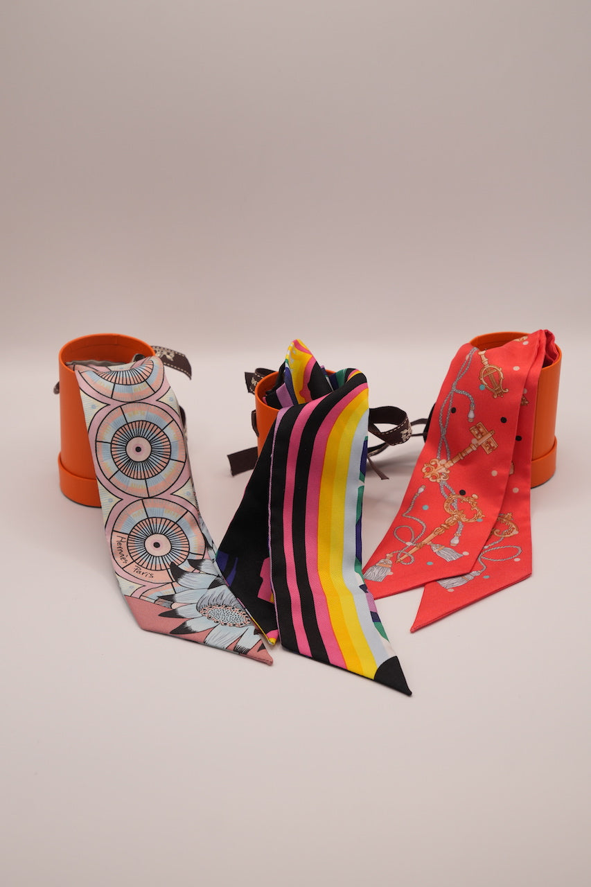 Hermes The Savana Dance Silk Twilly Scarf